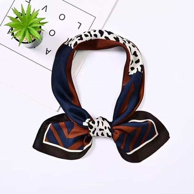 Hovedbilde Bandana skjerf Marine/burgunder