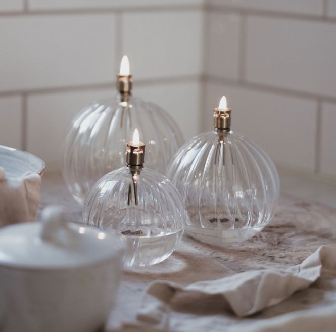 Hovedbilde Peri Oljelampe Rund Elegant Small
