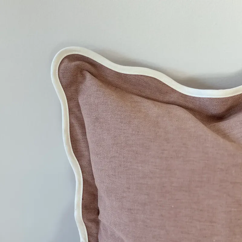 Chloe Dusty Pink Scalloped Edge Pute 45x45cm